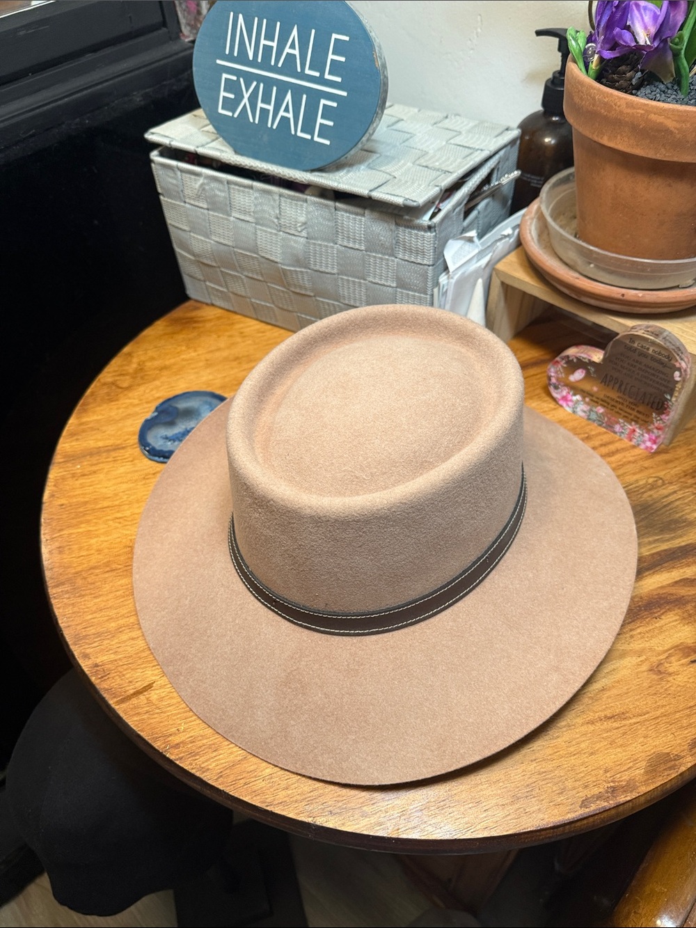 Men's Tan Wide-Brim Wool Felt Hat with Contrast Band
